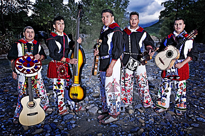 Huichol Musical Estrena El Nuevo Sencillo Cumbia Napapauny